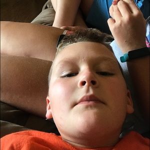 Meet your Posher, Bravien